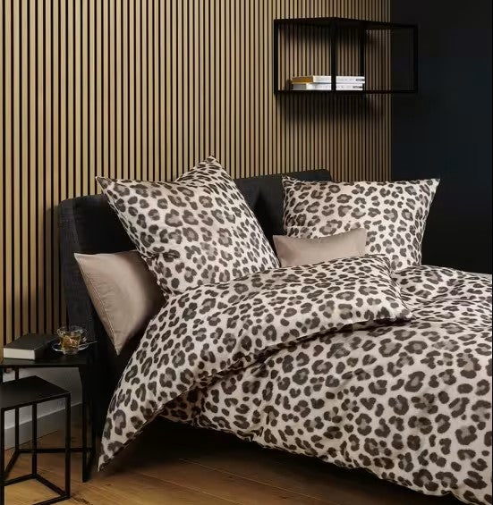 Mako-Satin Leopard